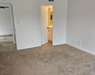 2626 Holly Hall Street - Photo Thumbnail 23