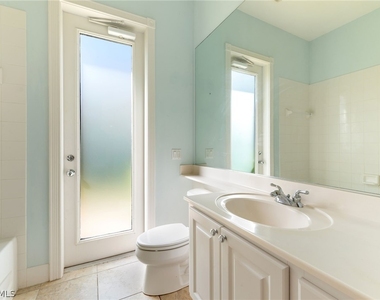 28329 Moray Drive - Photo Thumbnail 18