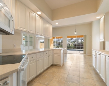 28329 Moray Drive - Photo Thumbnail 8