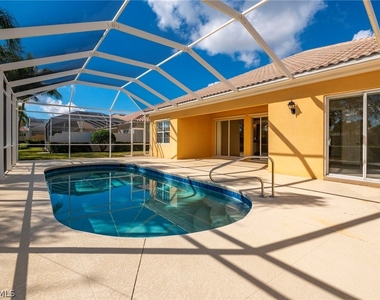 28329 Moray Drive - Photo Thumbnail 32