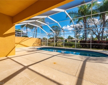 28329 Moray Drive - Photo Thumbnail 29