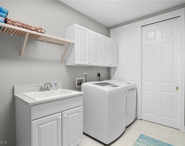 3099 Lancaster Drive - Photo Thumbnail 17