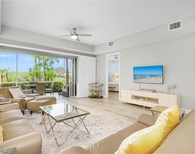3099 Lancaster Drive - Photo Thumbnail 3