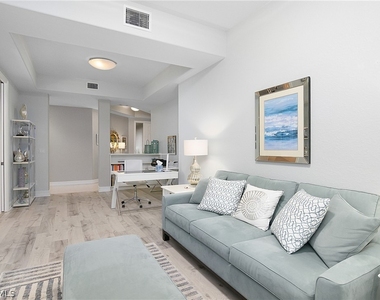 3099 Lancaster Drive - Photo Thumbnail 11