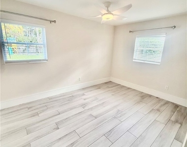 733 Pine Cone Lane - Photo Thumbnail 24