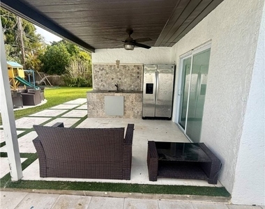 733 Pine Cone Lane - Photo Thumbnail 28