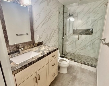 733 Pine Cone Lane - Photo Thumbnail 22