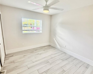 733 Pine Cone Lane - Photo Thumbnail 20