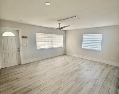 733 Pine Cone Lane - Photo Thumbnail 11