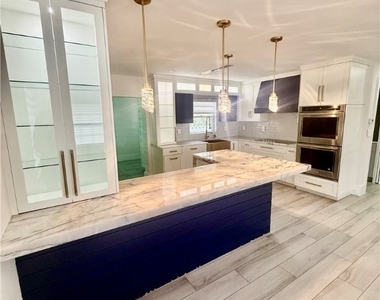 733 Pine Cone Lane - Photo Thumbnail 9