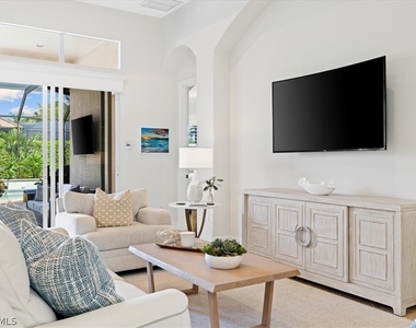 7831 Valencia Court - Photo Thumbnail 15