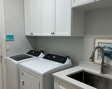 7831 Valencia Court - Photo Thumbnail 38