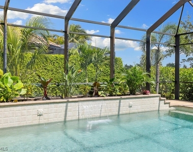 7831 Valencia Court - Photo Thumbnail 5