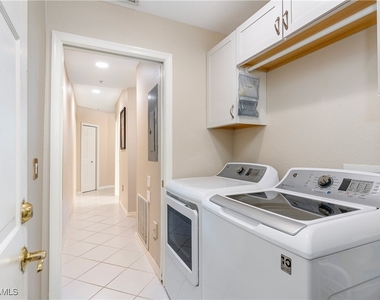 4680 Hawks Nest Way - Photo Thumbnail 18