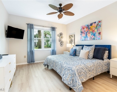 4680 Hawks Nest Way - Photo Thumbnail 12