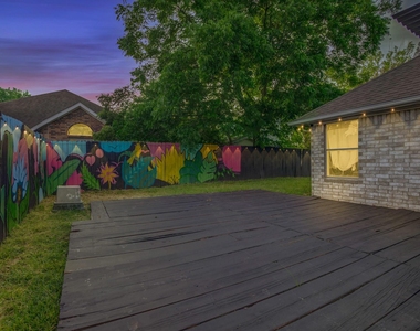 8222 Viny Ridge Drive - Photo Thumbnail 28