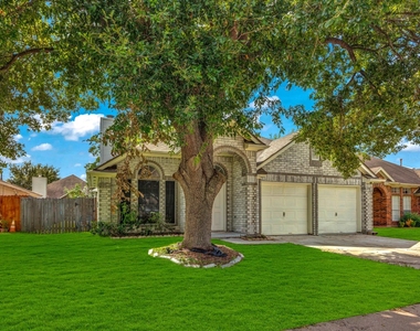 8222 Viny Ridge Drive - Photo Thumbnail 32