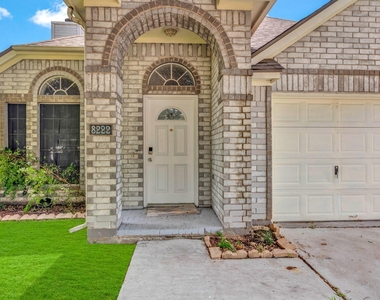 8222 Viny Ridge Drive - Photo Thumbnail 31
