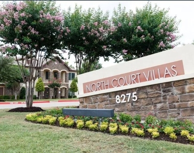 8275 Stonebrook Pkwy - Photo Thumbnail 6