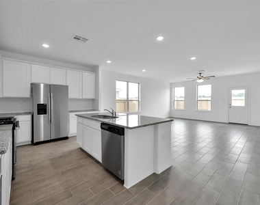 9699 Caney Trails Road - Photo Thumbnail 2