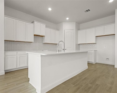 2064 Terra Rose Dr - Photo Thumbnail 5