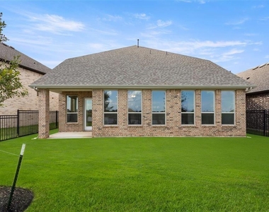 2064 Terra Rose Dr - Photo Thumbnail 23