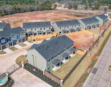 14010 Longstreet Road Road - Photo Thumbnail 43