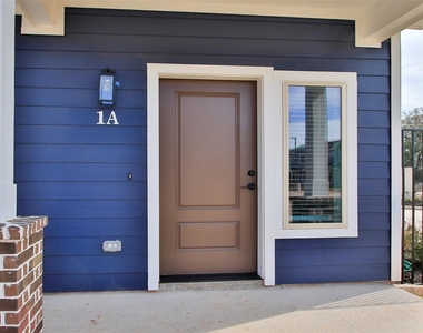 14010 Longstreet Road Road - Photo Thumbnail 3