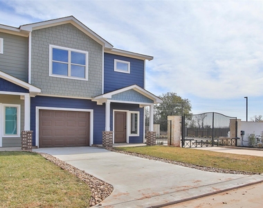 14010 Longstreet Road Road - Photo Thumbnail 2