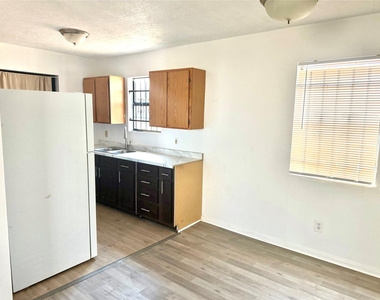 710 Fields Street - Photo Thumbnail 14