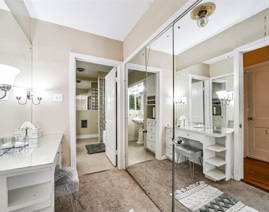 3423 Ozark Street - Photo Thumbnail 23
