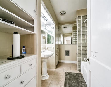 3423 Ozark Street - Photo Thumbnail 24