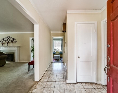 3423 Ozark Street - Photo Thumbnail 45