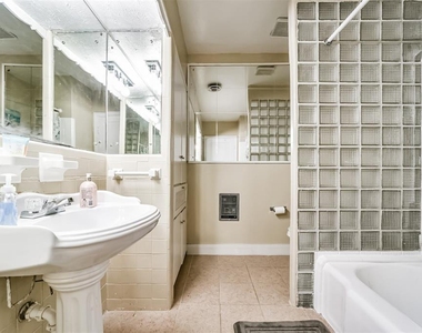 3423 Ozark Street - Photo Thumbnail 27