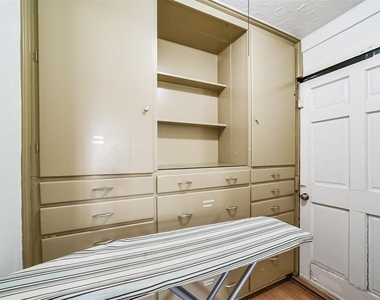 3423 Ozark Street - Photo Thumbnail 22