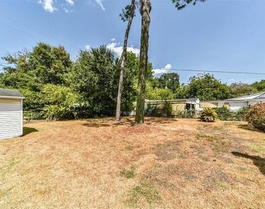 3423 Ozark Street - Photo Thumbnail 9