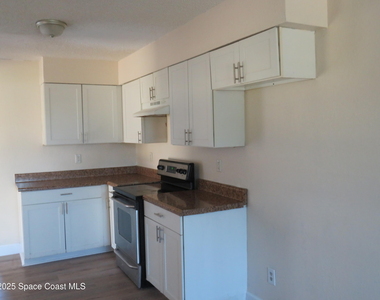 1690 Elizabeth Avenue - Photo Thumbnail 19