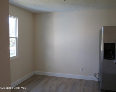1690 Elizabeth Avenue - Photo Thumbnail 11