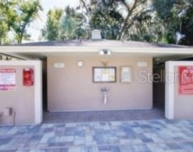 120 Hibiscus Woods Court - Photo Thumbnail 8