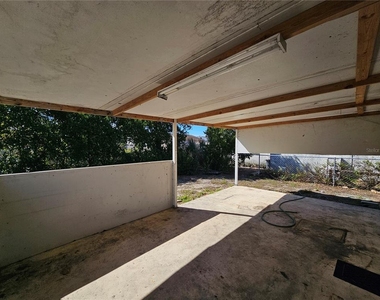 6324 Lomand Avenue - Photo Thumbnail 13