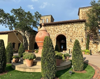 16029 Volterra Point - Photo Thumbnail 39