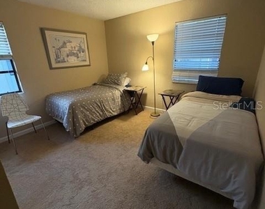 10160 Sailwinds Boulevard S - Photo Thumbnail 11