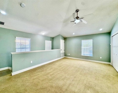 14541 Cotswolds Drive - Photo Thumbnail 7