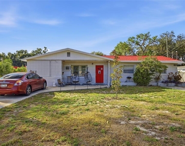 11733 N 12th Street - Photo Thumbnail 13