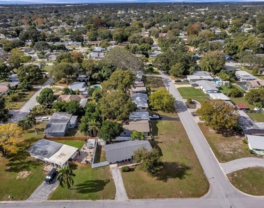 3230 51st Street N - Photo Thumbnail 51