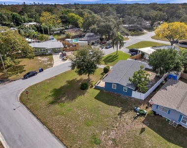 3230 51st Street N - Photo Thumbnail 47