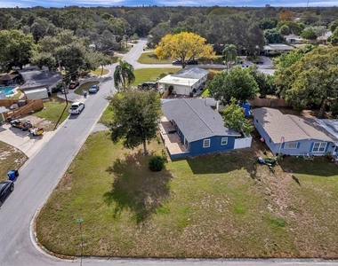 3230 51st Street N - Photo Thumbnail 48