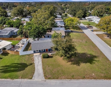 3230 51st Street N - Photo Thumbnail 42