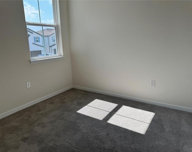 4561 Small Creek Road - Photo Thumbnail 14