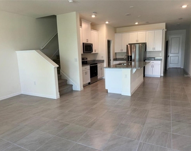 4561 Small Creek Road - Photo Thumbnail 7
